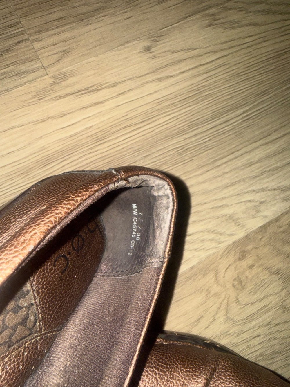 B.O.C. Bronze Metallic Clogs Chunky Faux Wood Heel Boho Women’s Size 7 - Picture 7 of 7